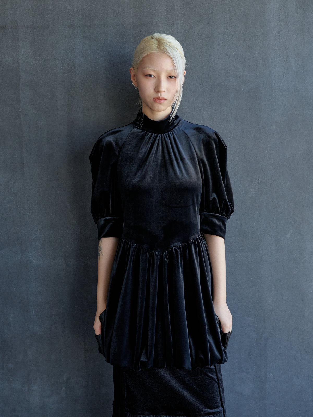 velour balloon dress mini