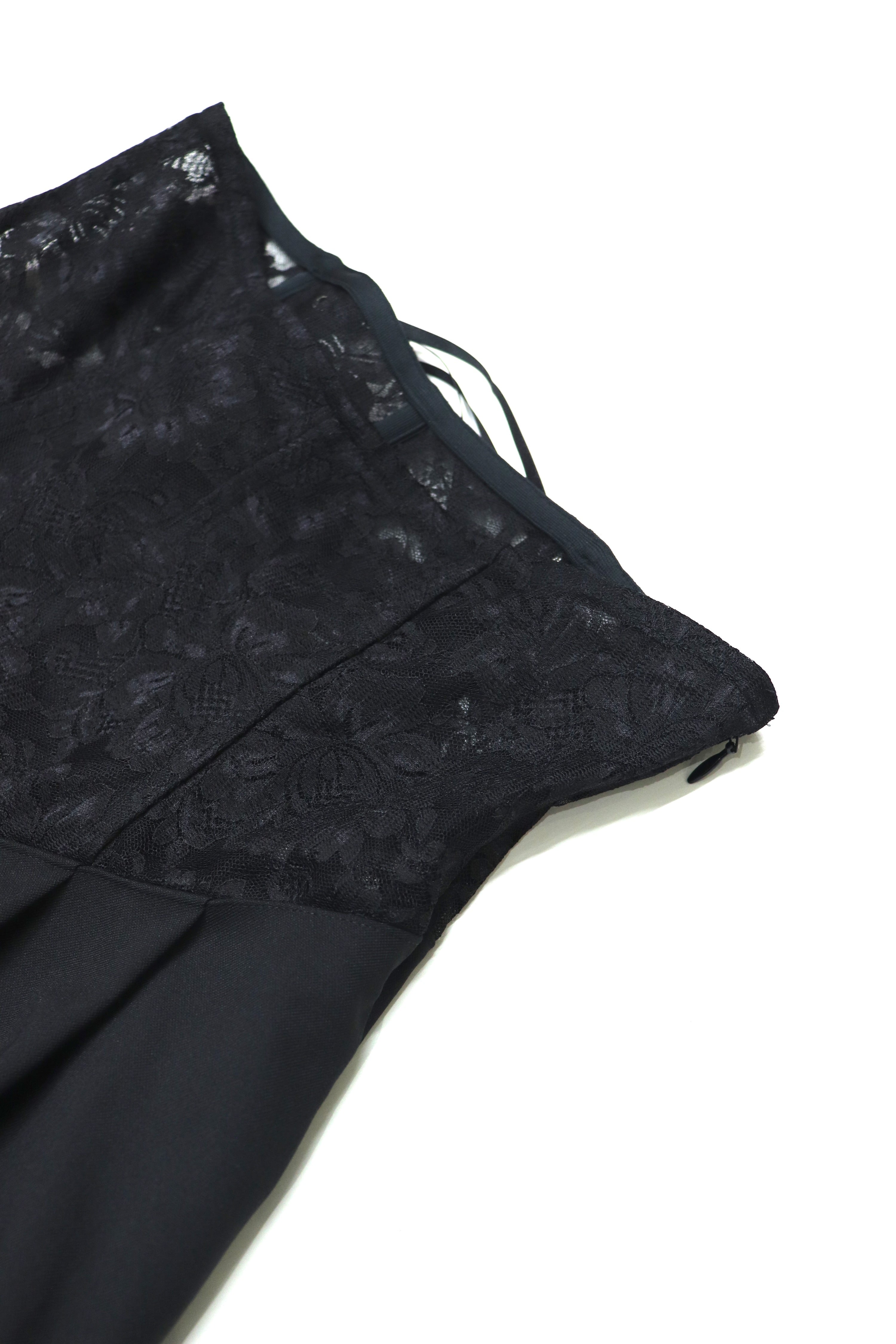 wide trousers with corset