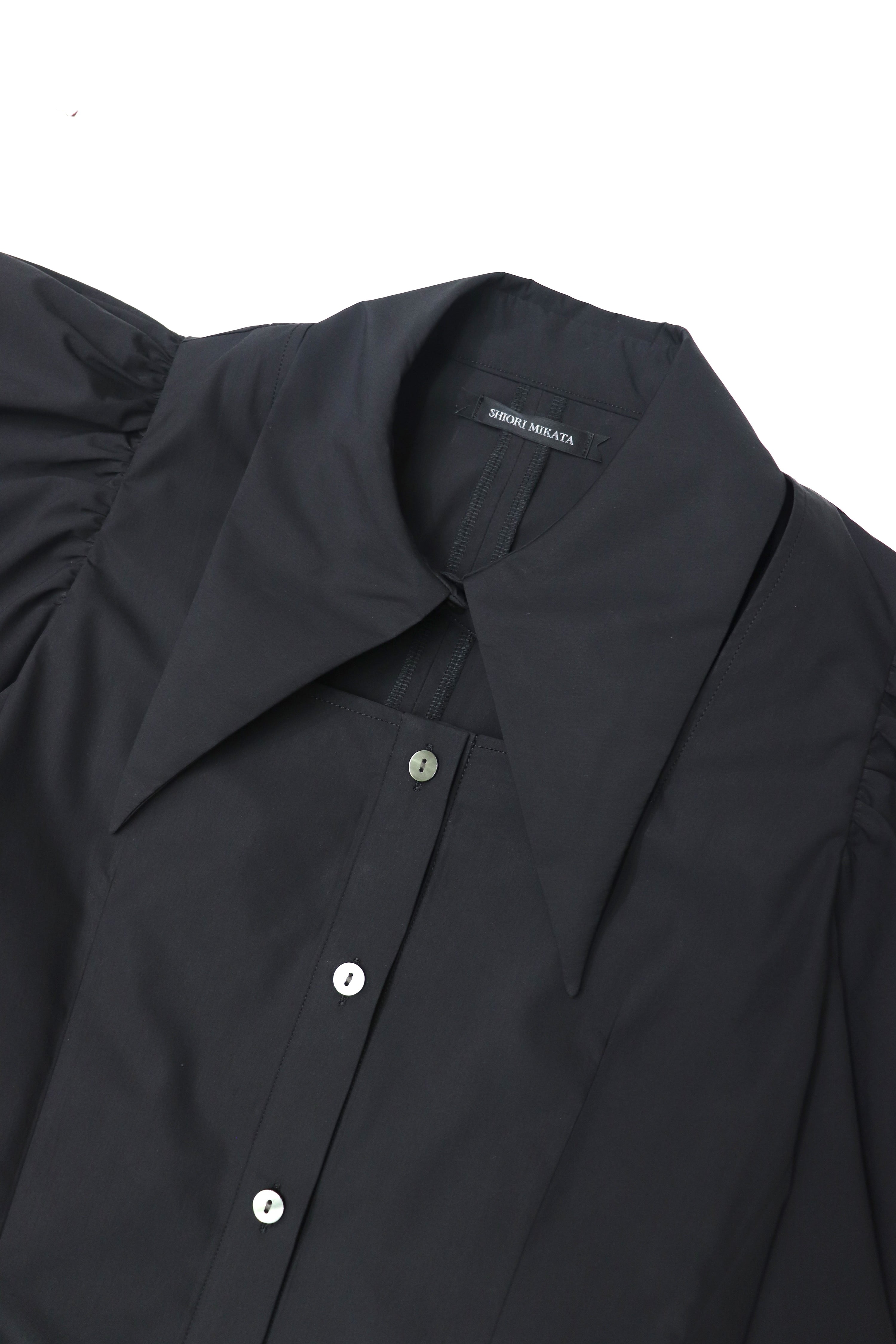 square cut puff-sleeve shirt (BLACK)
