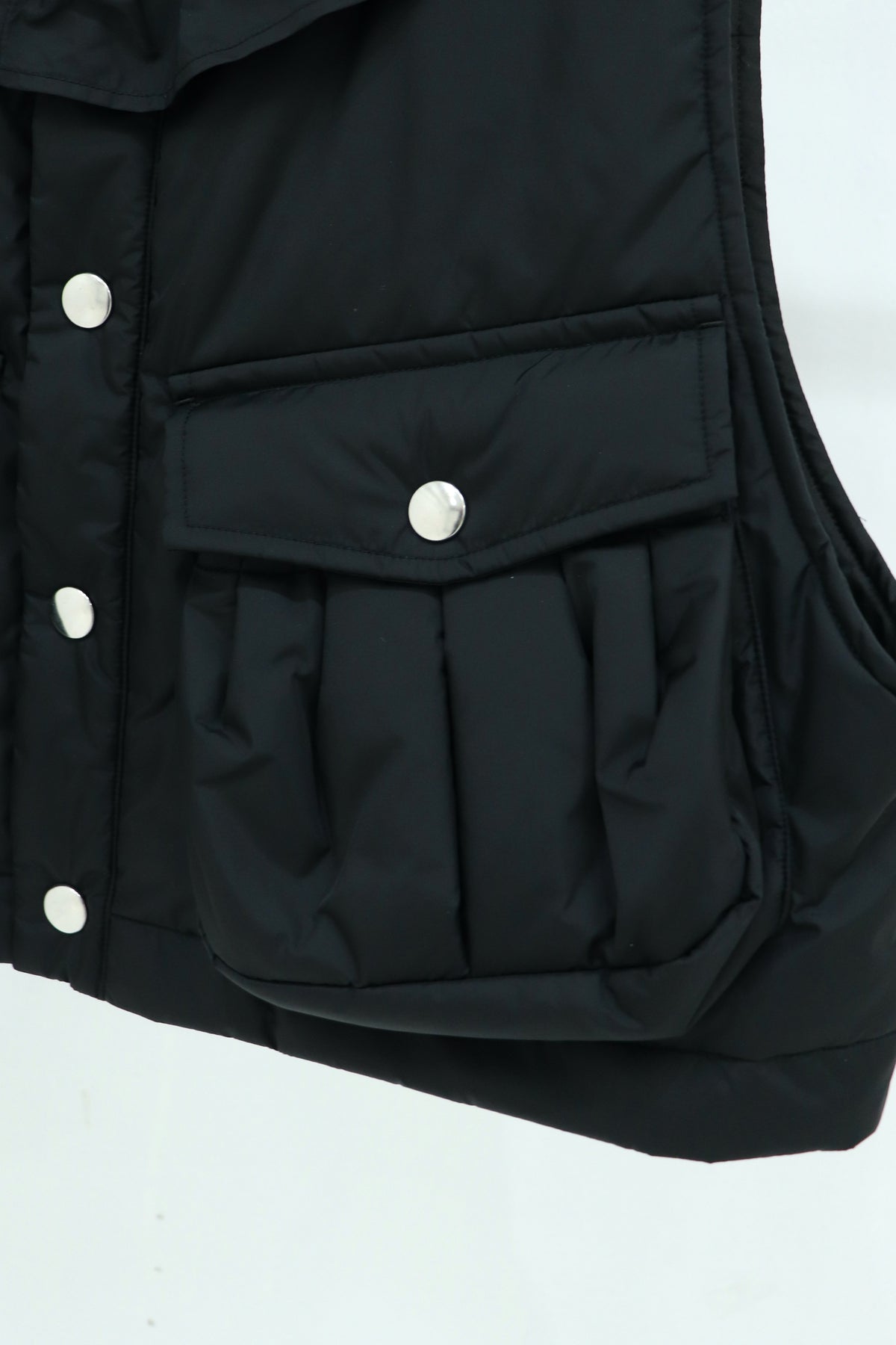 nylon puffer frill vest