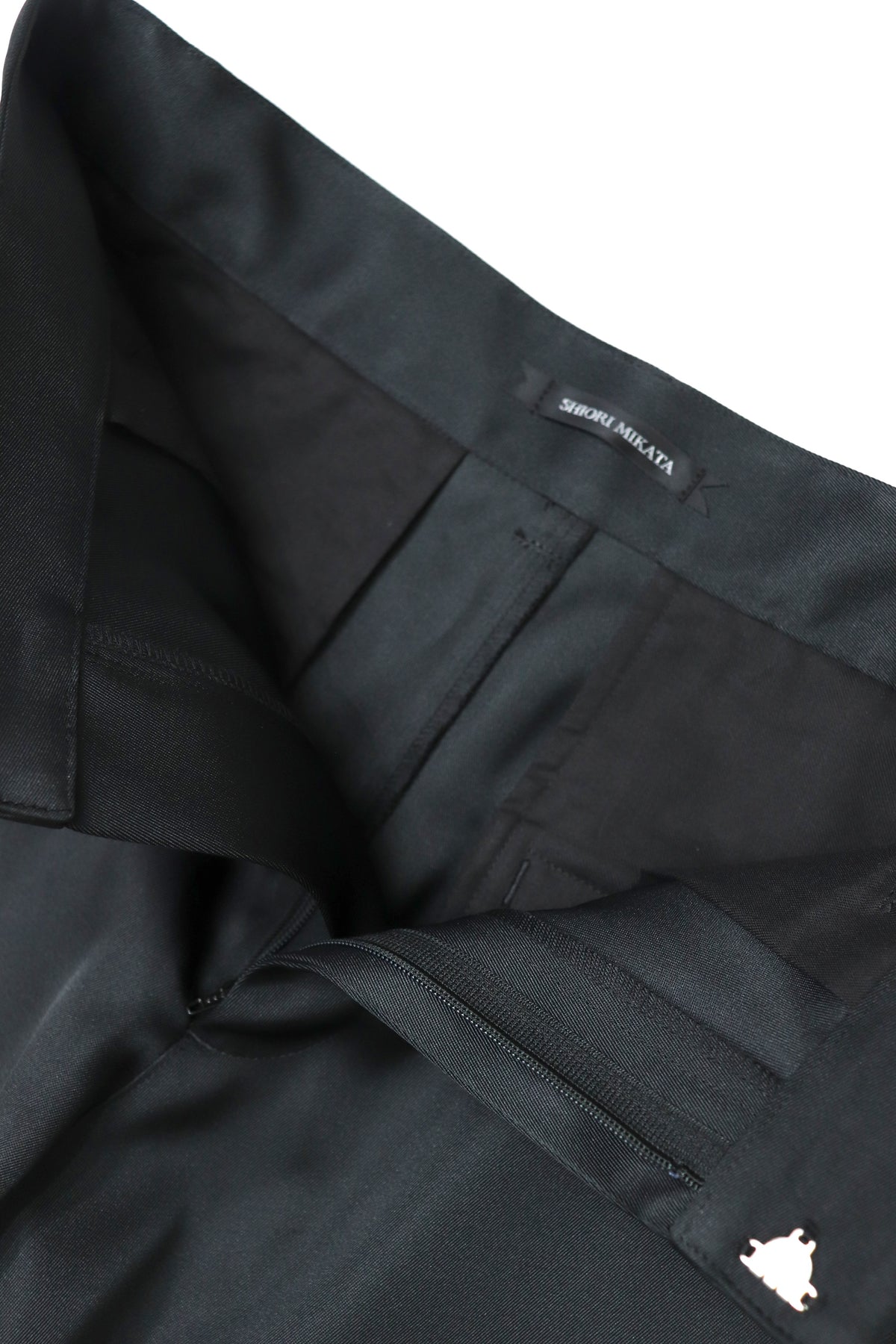satin piping shorts