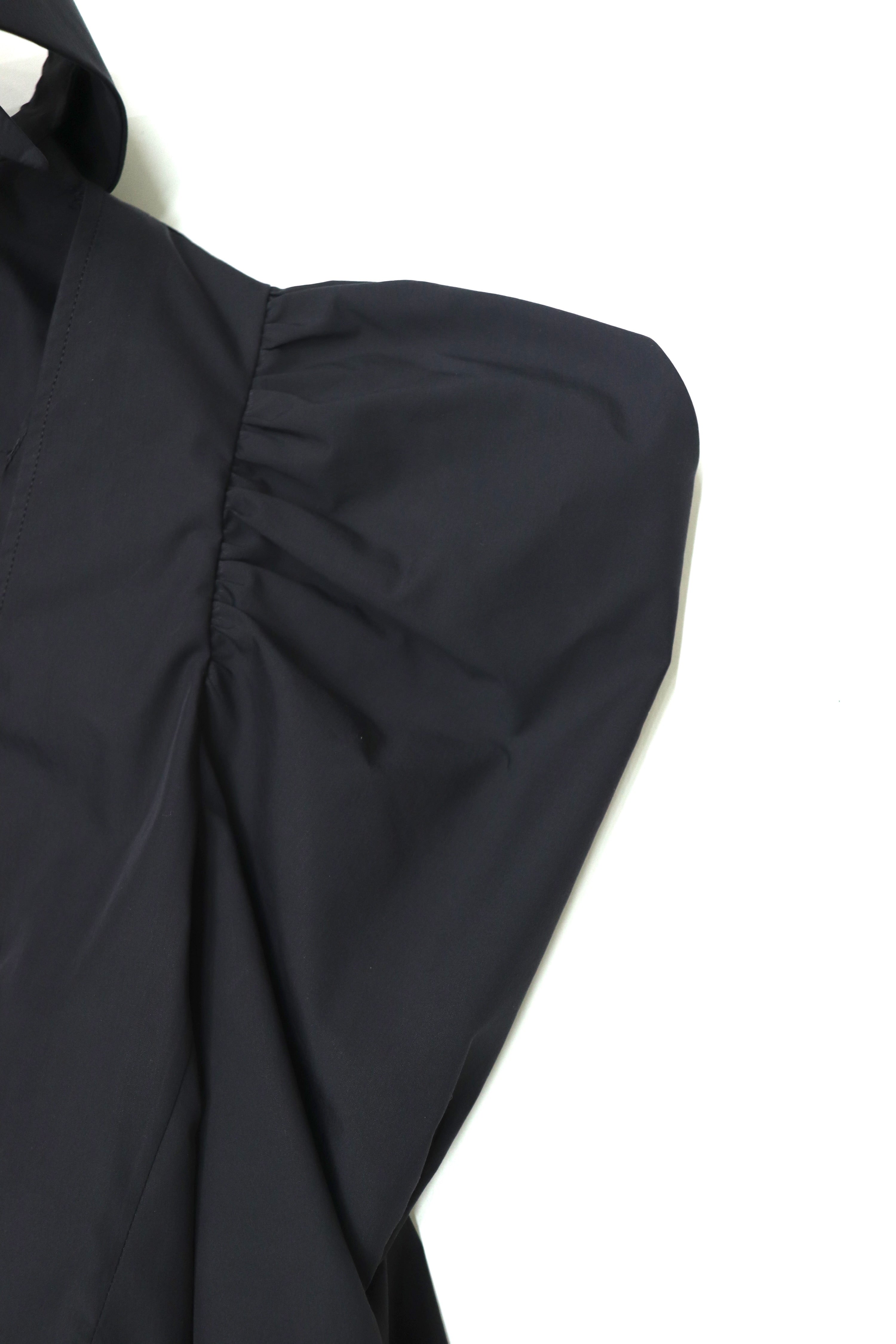 square cut puff-sleeve shirt (BLACK)