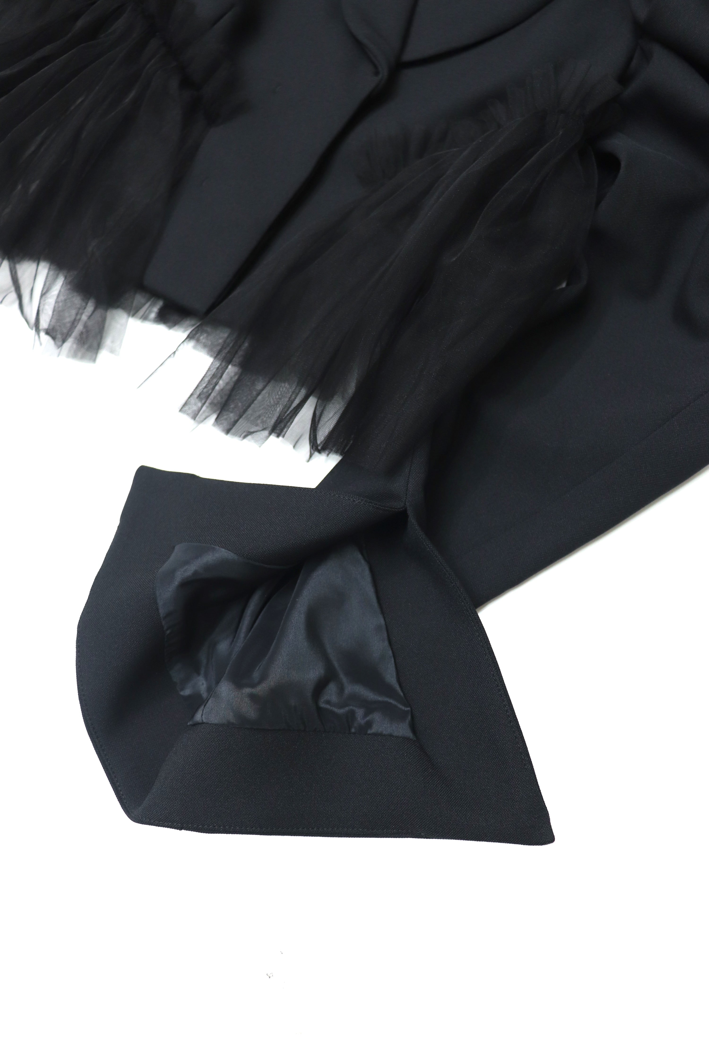 short jacket with tulle