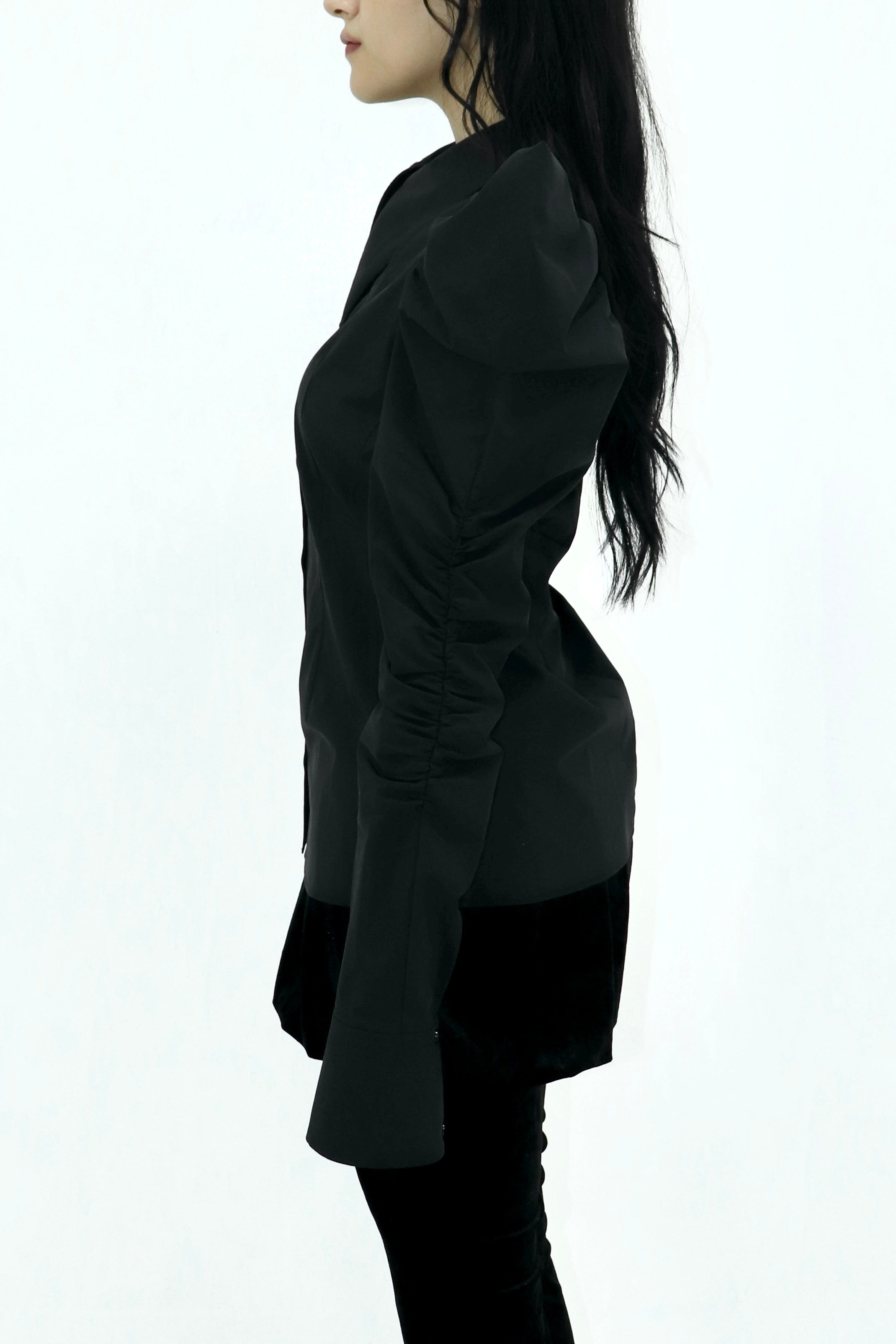 square cut puff-sleeve shirt (BLACK)