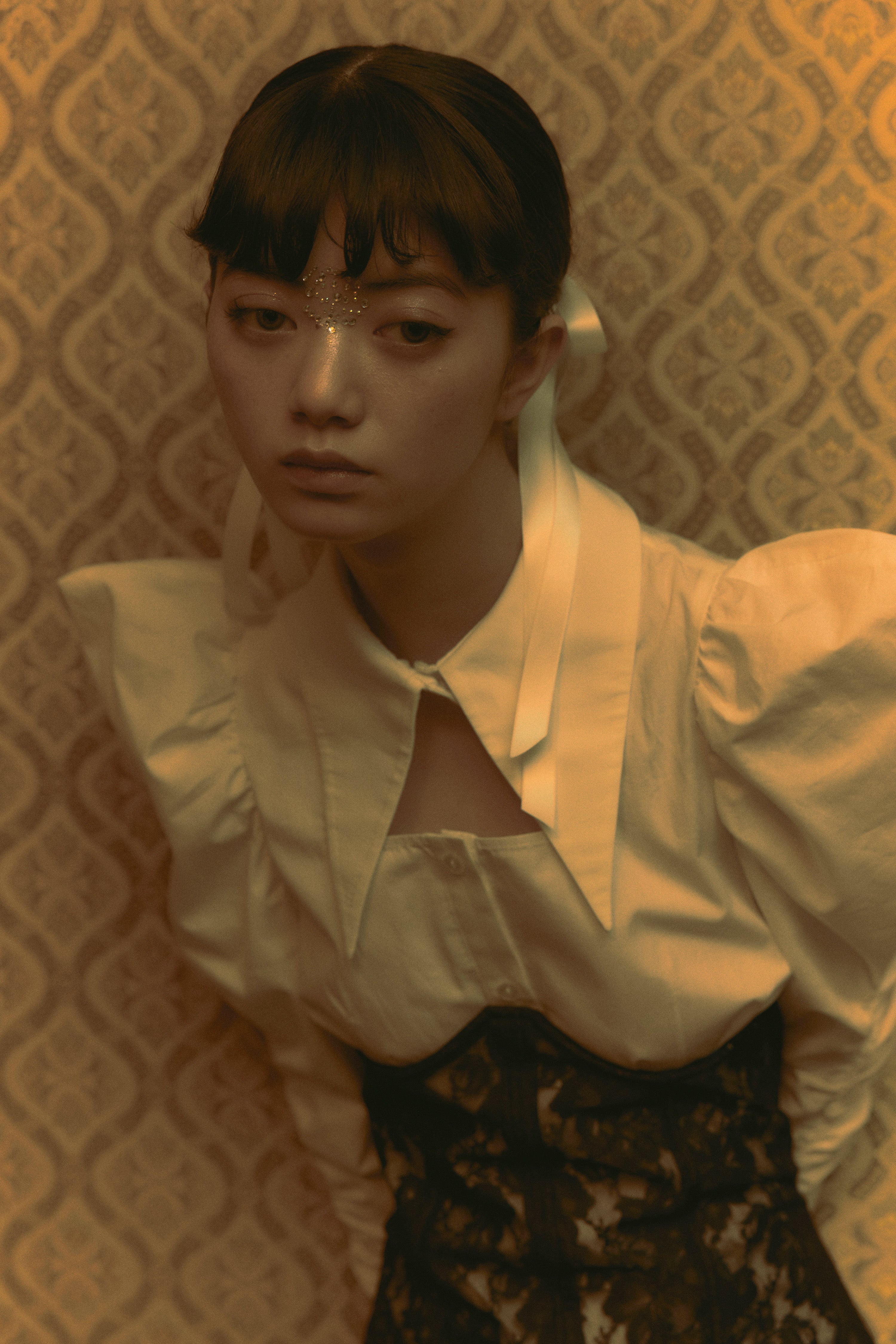 square cut puff-sleeve shirt (WHITE)